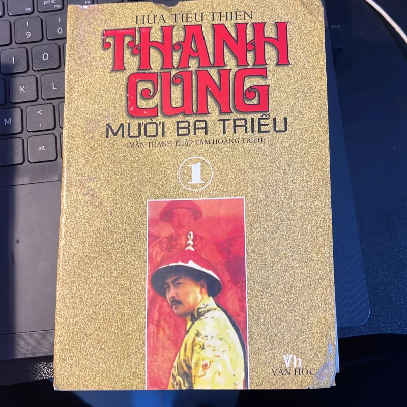 Thanh cung thập tam hoàng triều 1025404