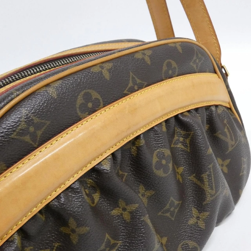 Túi xách vai Louis Vuitton Monogram Clara M40057 - Hàng hiệu Chính hãng 767047