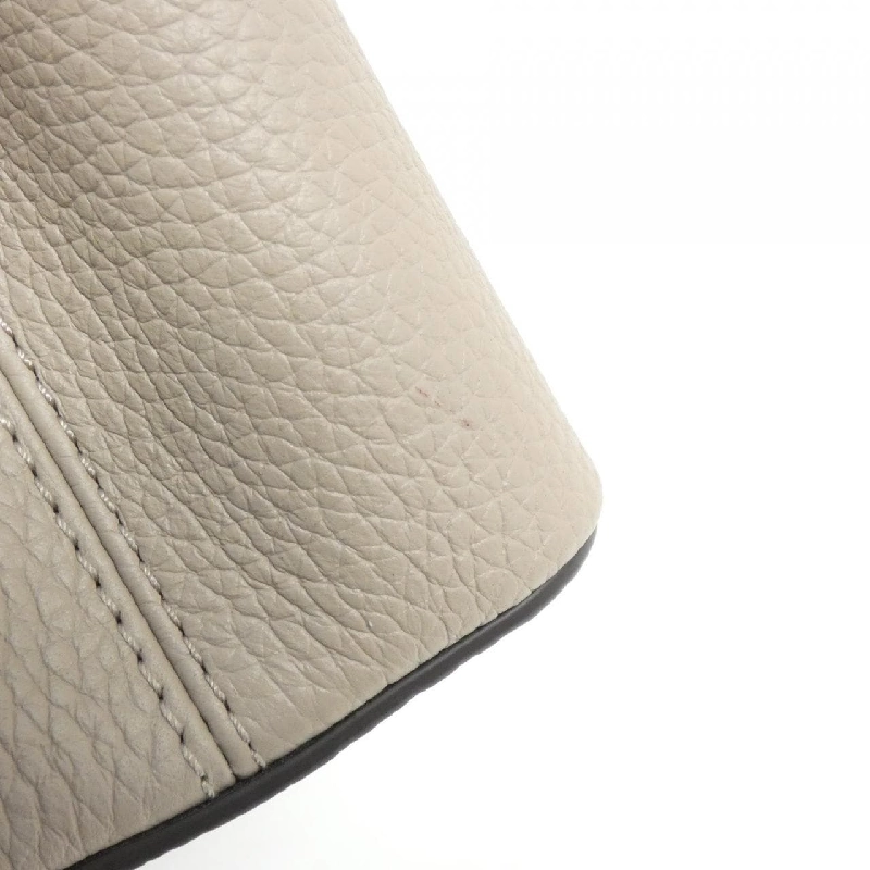 Túi xách Louis Vuitton Capucines BB da kỳ lạ 618932