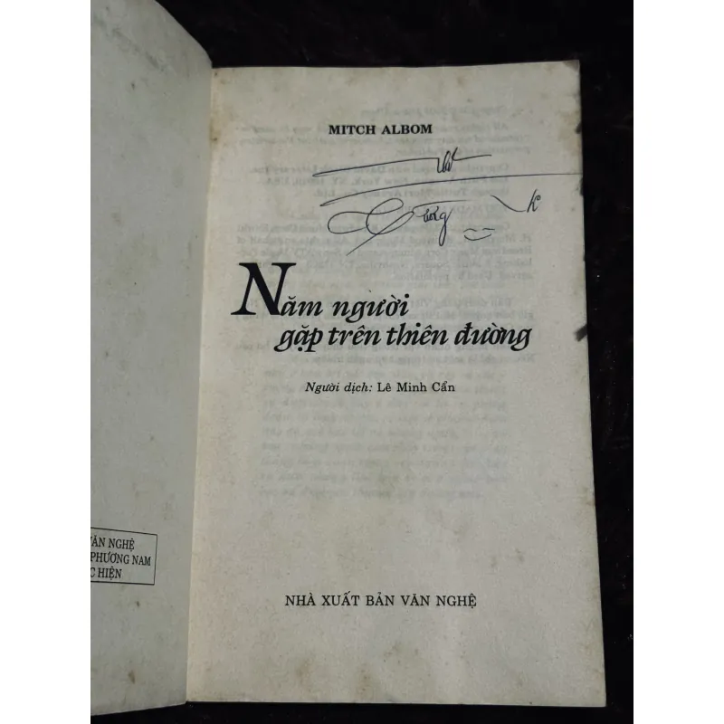 Năm người gặp trên thiên đường 759336