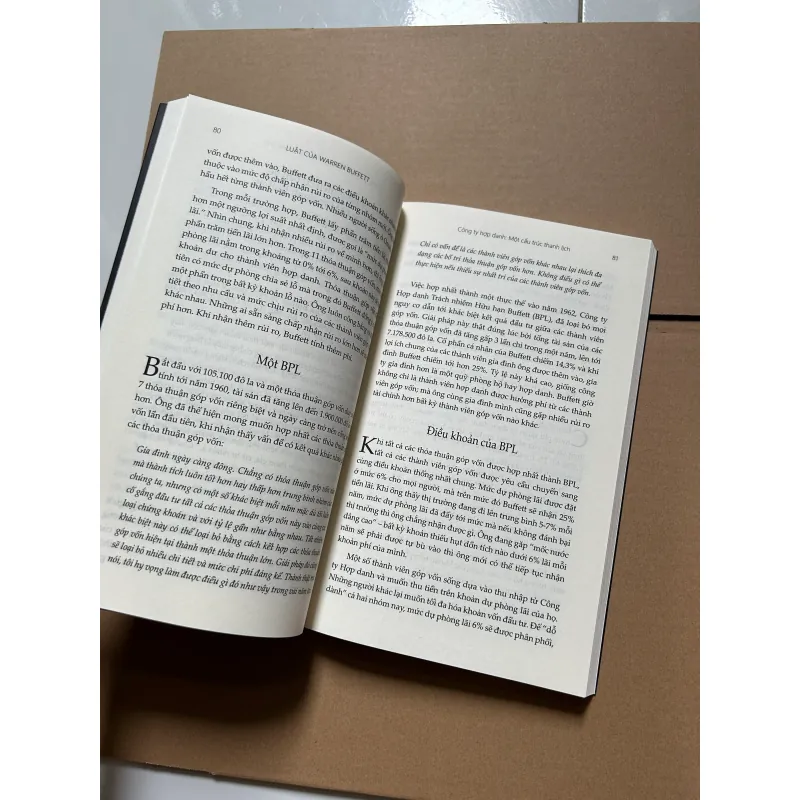 Luật của Warren Buffett - Jeremy Miller 747088