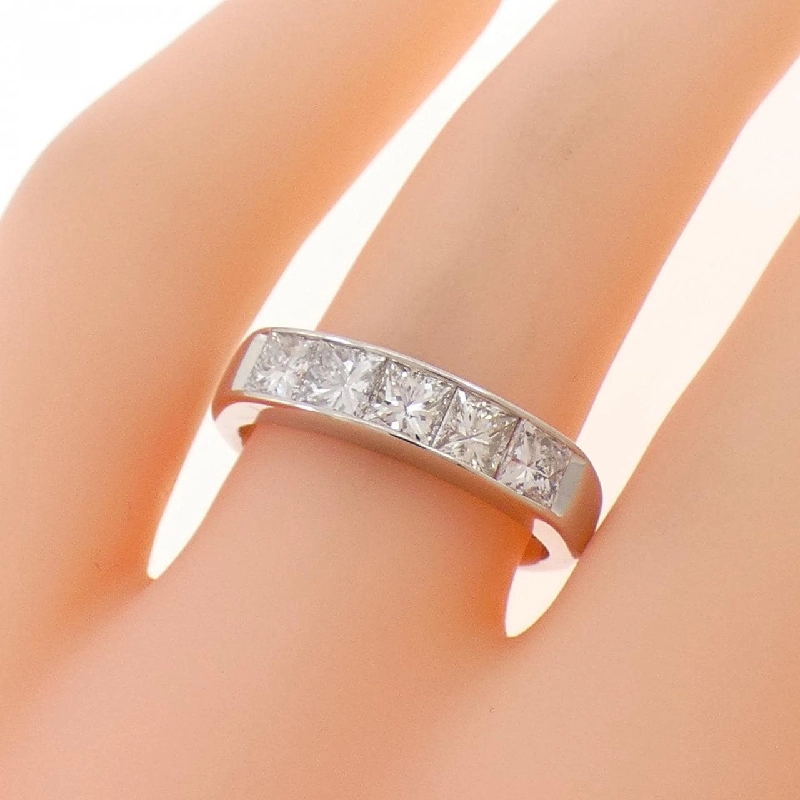 Nhẫn kim cương PT900 1.00CT - Hàng hiệu Authentic 850401