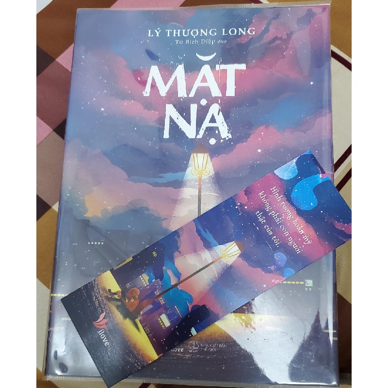 {Sách Hay}  MẶT NẠ - Lý Thượng Long 6188