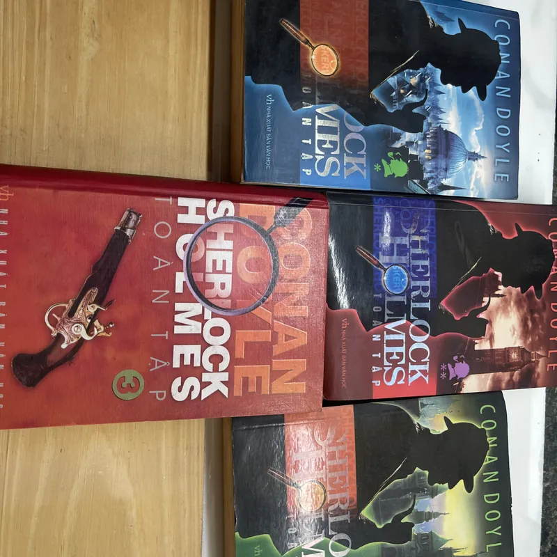 Sherlock holmes Bộ 3 tập tặng thêm quyển bìa cứng 572378
