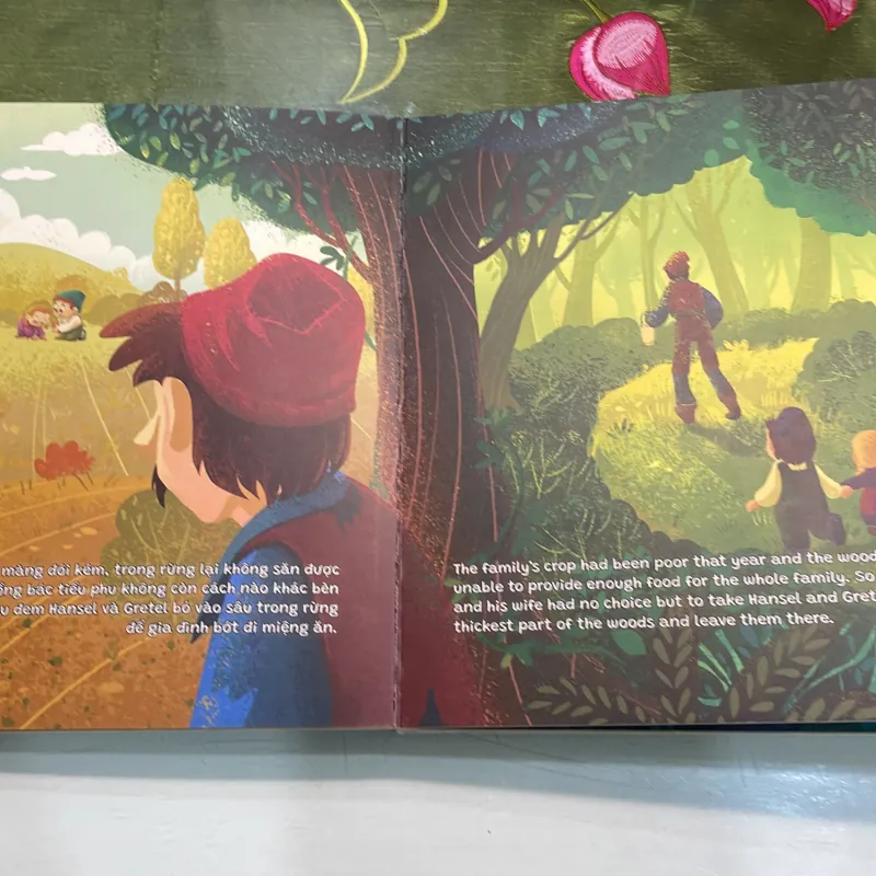 Sách hoạt hình song ngữ 4d - Toonbook - Hansel và Gretel . - 2021 .  1026440
