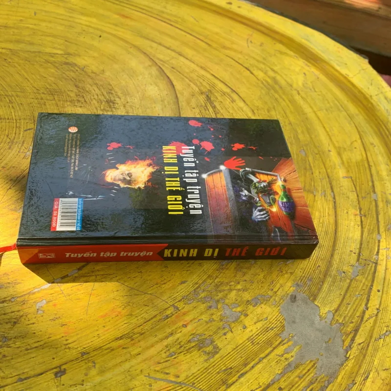 TUYỂN TẬP TRUYỆN KINH DỊ THẾ GIỚI 747711