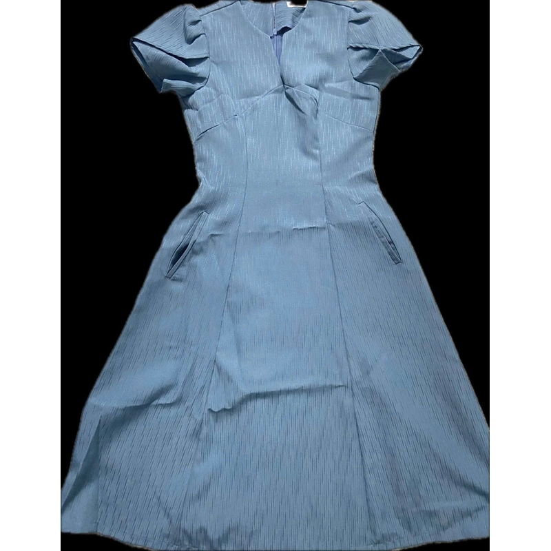 Váy đầm còn mới 80% 471429