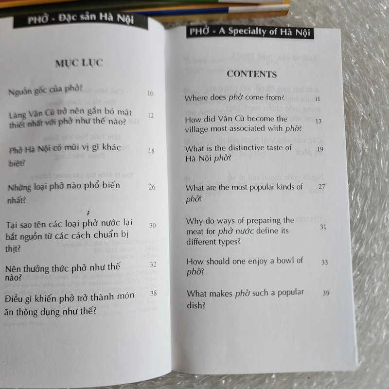 Phở A specialty of Hà Nội | Hữu Ngọc chủ biên I song ngữ Việt Anh 546202