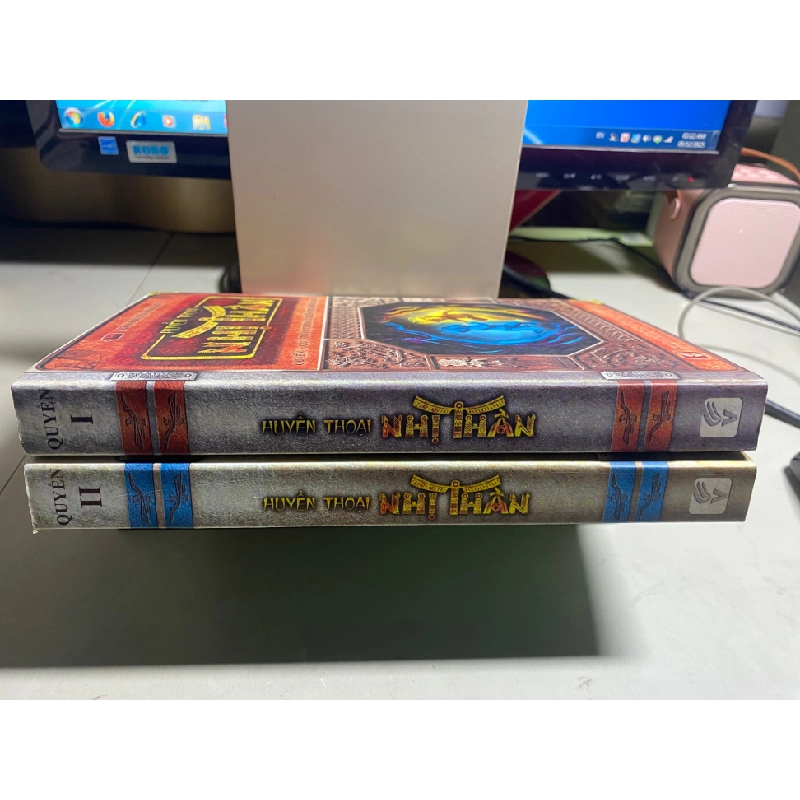 Huyền Thoại Nhị Thần- bộ 2 tập-Tác giả: Tuấn Nguyên Hoài Đức- NXB Tổng Hợp Tp HCM- Năm xb 2015- Sách lưu kho chưa qua sd giấy cũ ố theo thời gian 447268