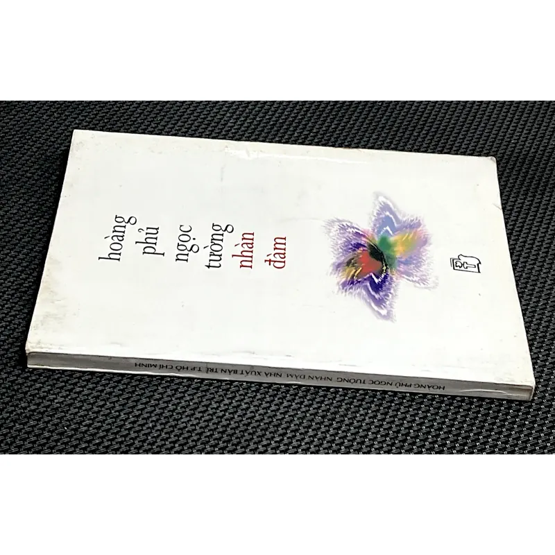 NHÀN ĐÀM- HOÀNG PHỦ NGỌC TƯỜNG ( Bút ký) 1019050