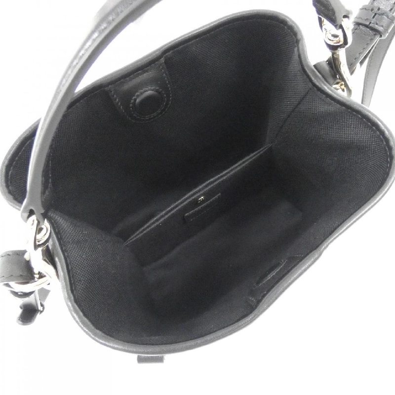 【Sản phẩm mới】Túi Gucci GG EMBLEM 815118 AAFDV 616239