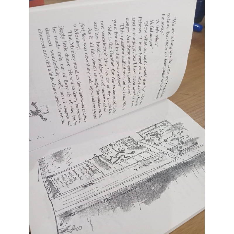 The Giraffe and the Pelly and Me - Roald Dahl 697399