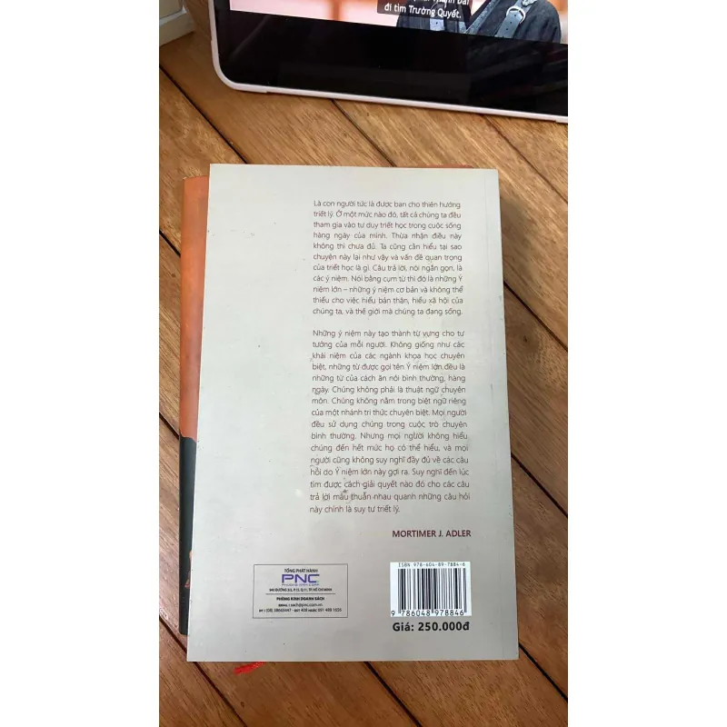 Cùng suy nghĩ về những ý niệm lớn  753031