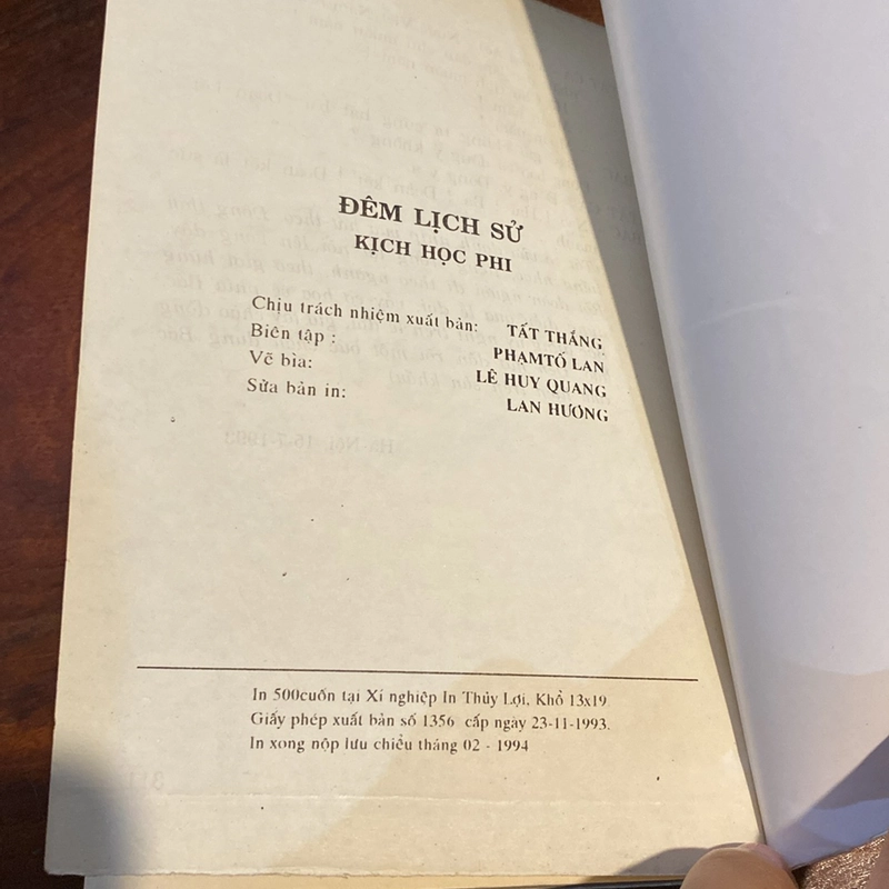 ĐÊM LỊCH SỬ (XB 1993) 478584