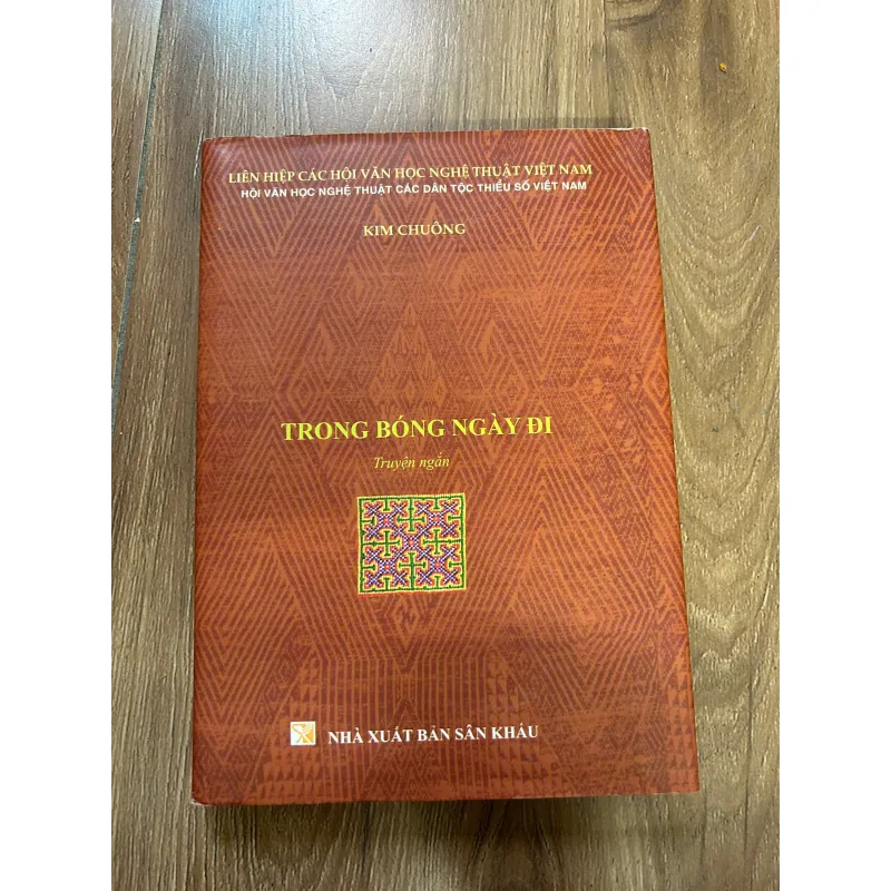 Trong Bóng Ngày Đi - Kim Chuông 762473