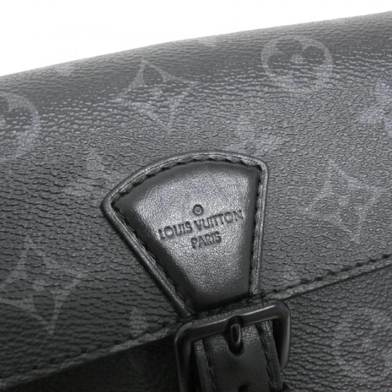 Túi đeo vai Louis Vuitton Monogram Eclipse Montsouris Wearable Wallet M83567 612778