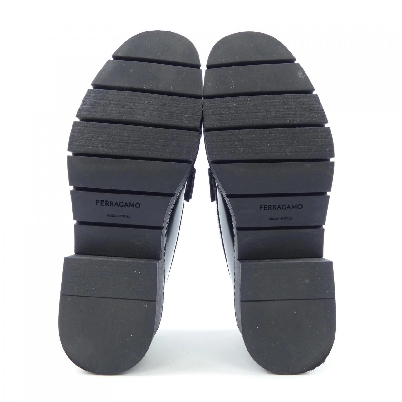 Giày FERRAGAMO - Hàng hiệu Chính hãng 829081