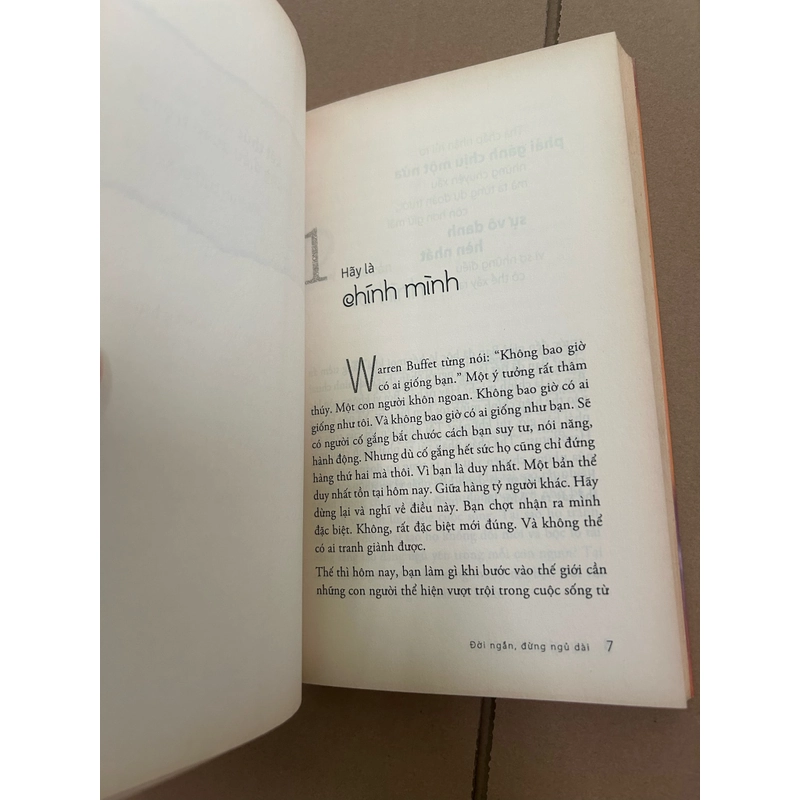 Đời ngắn đừng ngủ dài 497633