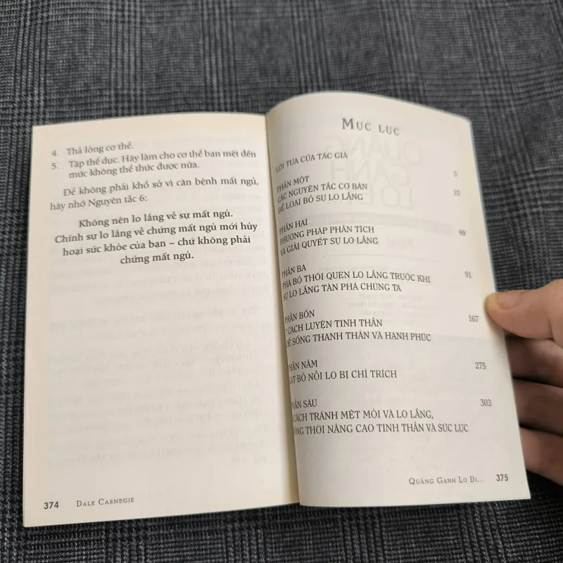 (Sách bỏ túi) Quẳng Gánh Lo Đi... - Dale Carnegie 557531