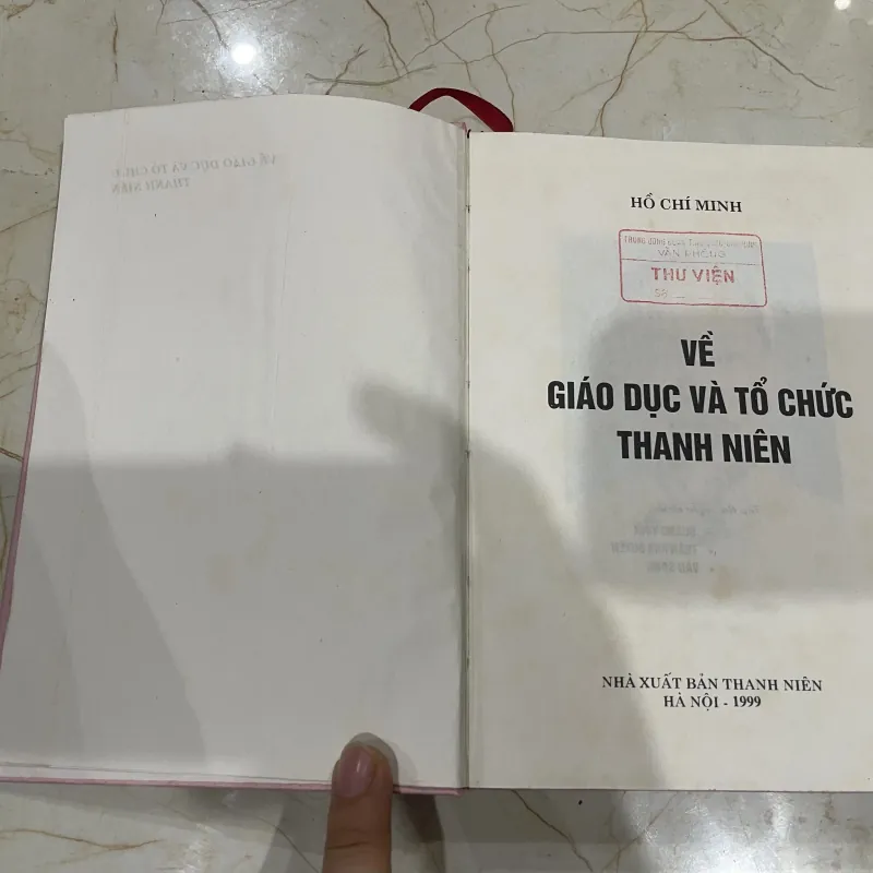 Hồ Chí Minh về giáo dục và tổ chức thanh niên (b) 799544