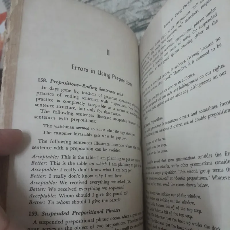 The most common mistakes in English usage. Thomas Elliot Berry 598778