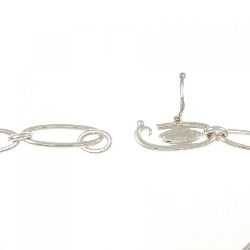 Vòng tay trái tim đóng của Tiffany 666601