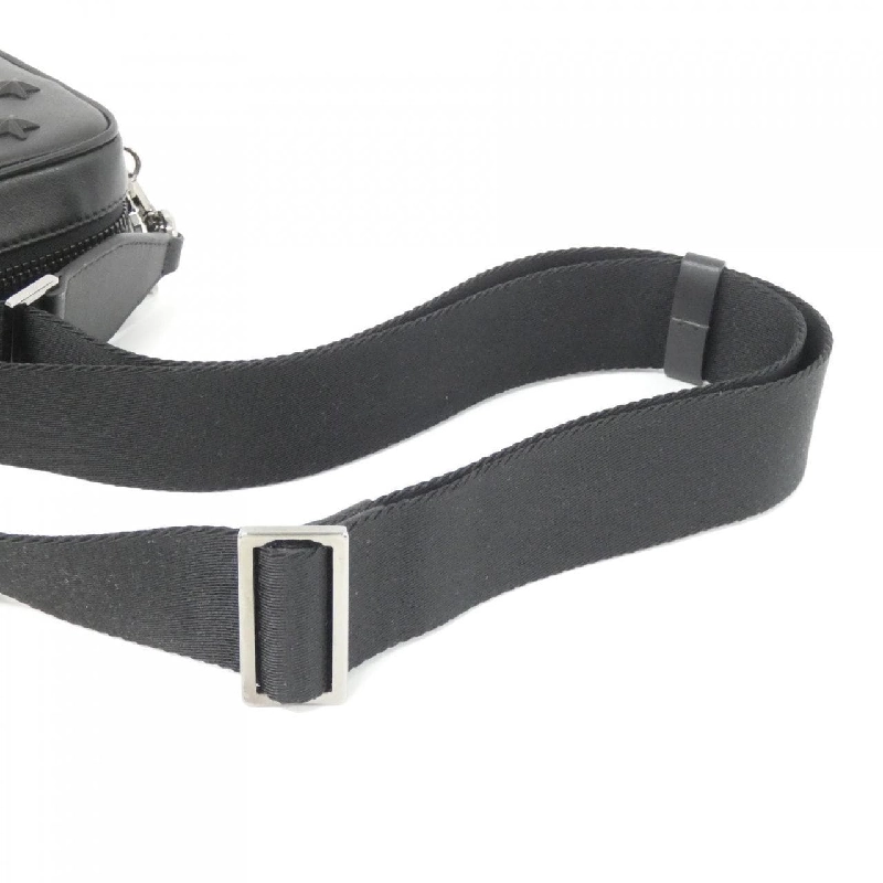 【Sản phẩm mới】Túi đeo vai KIMICAMERAUOAJ của Jimmy Choo 613144