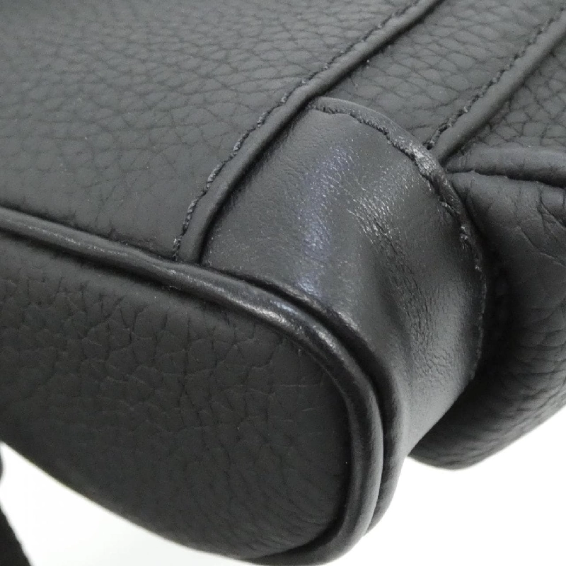 Túi đeo vai Louis Vuitton Trianon Christopher XS M58495 - Hàng hiệu Chính hãng 802885