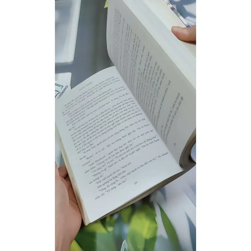 Tín Đồ Shopping Oanh Tạc Manhattan - Sophie Kinsella 744776