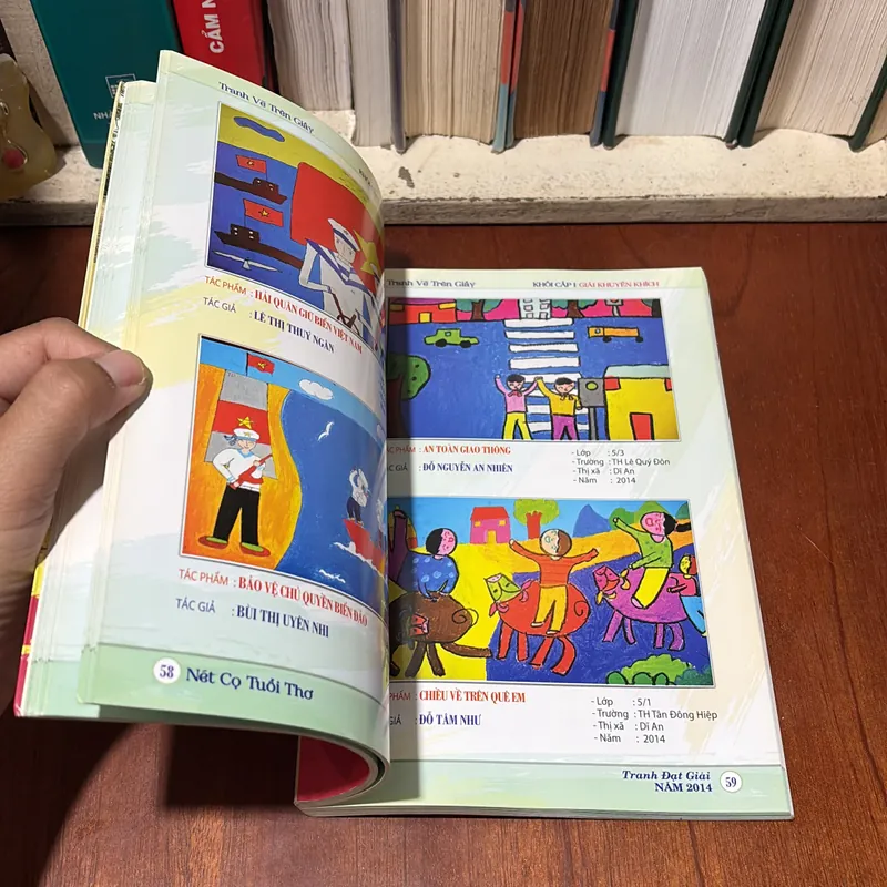 II Tranh Thiếu Nhi: Nét Cọ Tuổi Thơ _ Tập Tranh Đạt Giải Năm 2014 - 2015 719485