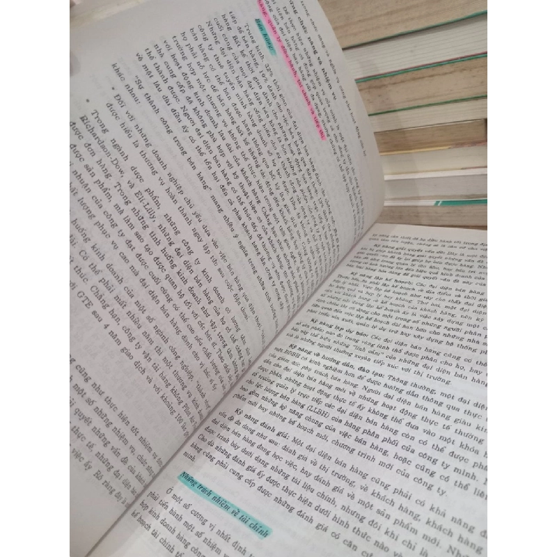 Quản trị bán hàng - James M. Comer 970693