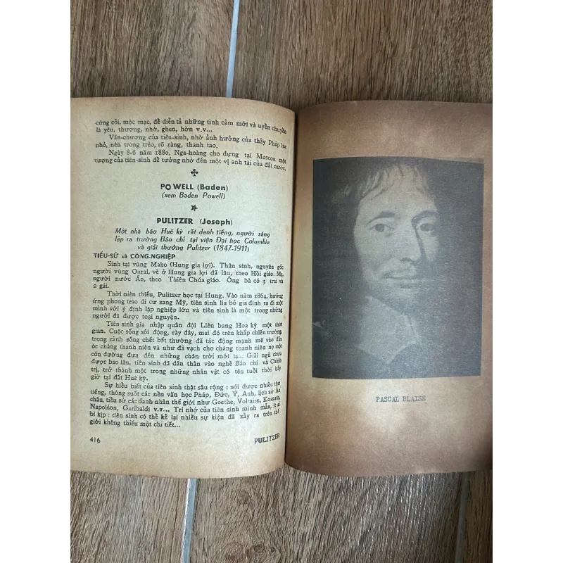 Từ Điển Danh Nhân Thế Giới Cần Biết (Sách Trước 75 - NXB Xuân Trinh) - Trịnh Chuyến 750255
