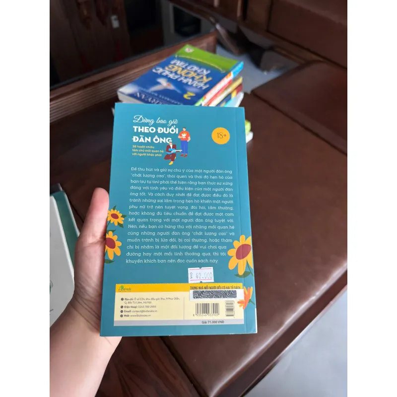 ĐỪNG BAO GIỜ THEO ĐUỔI ĐÀN ÔNG – Bruce Bryans- K4 1023690