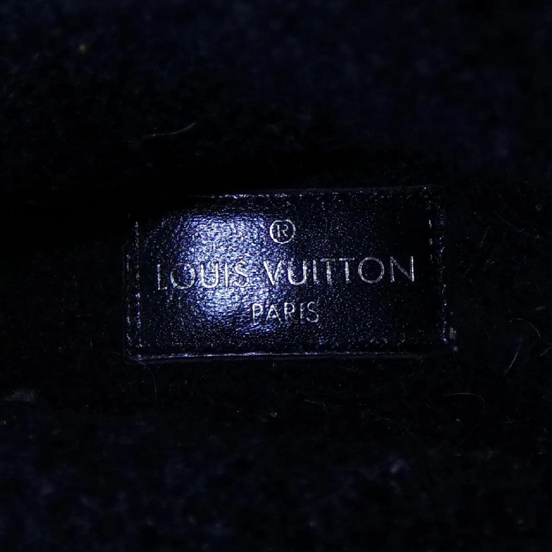 Giày bốt LOUIS VUITTON SNOW DROP FLAT ANKLE 658595