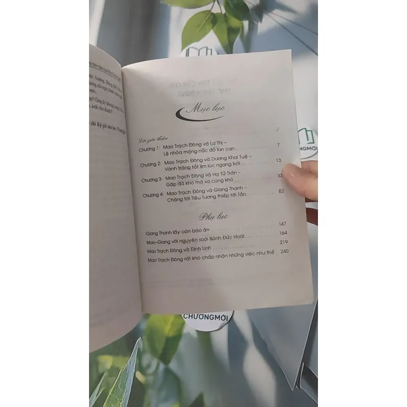 Thế Giới Tình Cảm Của Mao Trạch Đông - Tôn Hồng Quân & Vương Tú Hà 928492