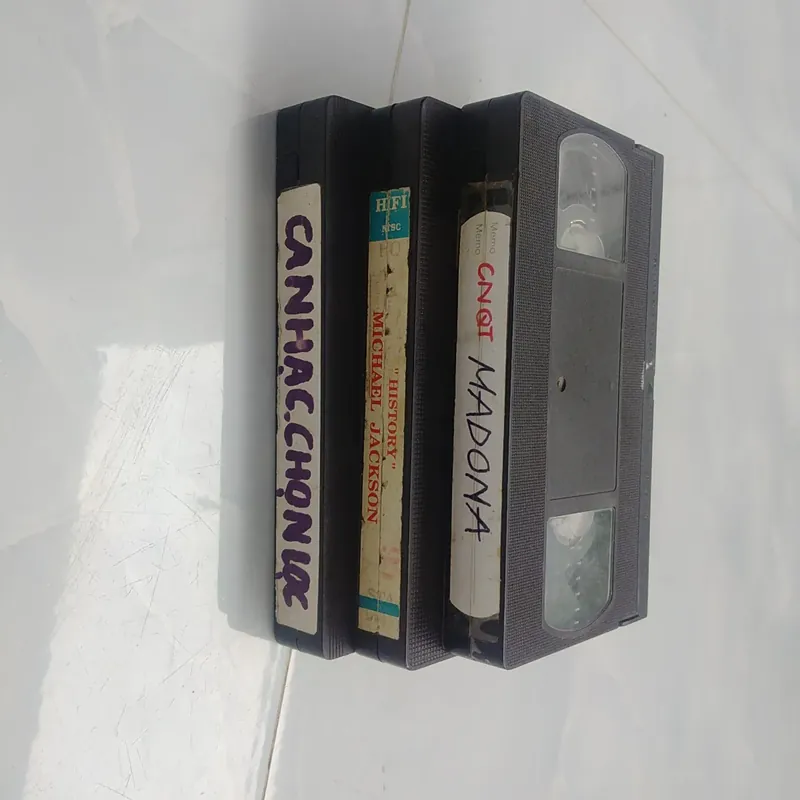 Băng video ca nhạc quốc tế  589792