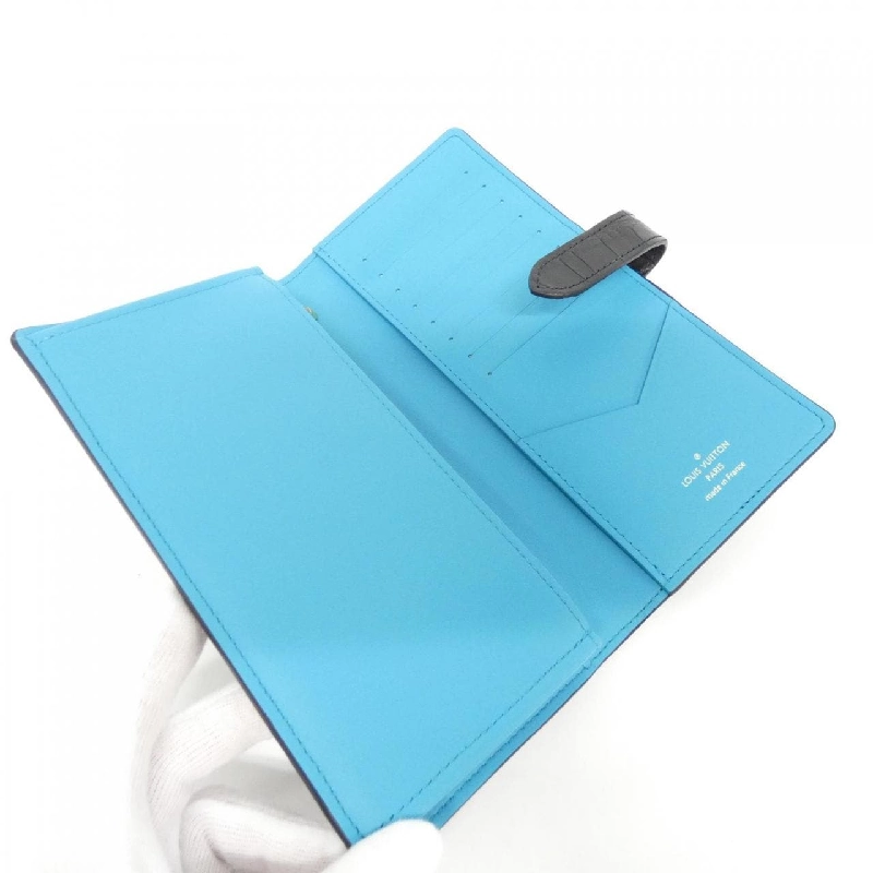 Ví da LV Vertikal bằng da kỳ lạ - Hàng hiệu Authentic 769729