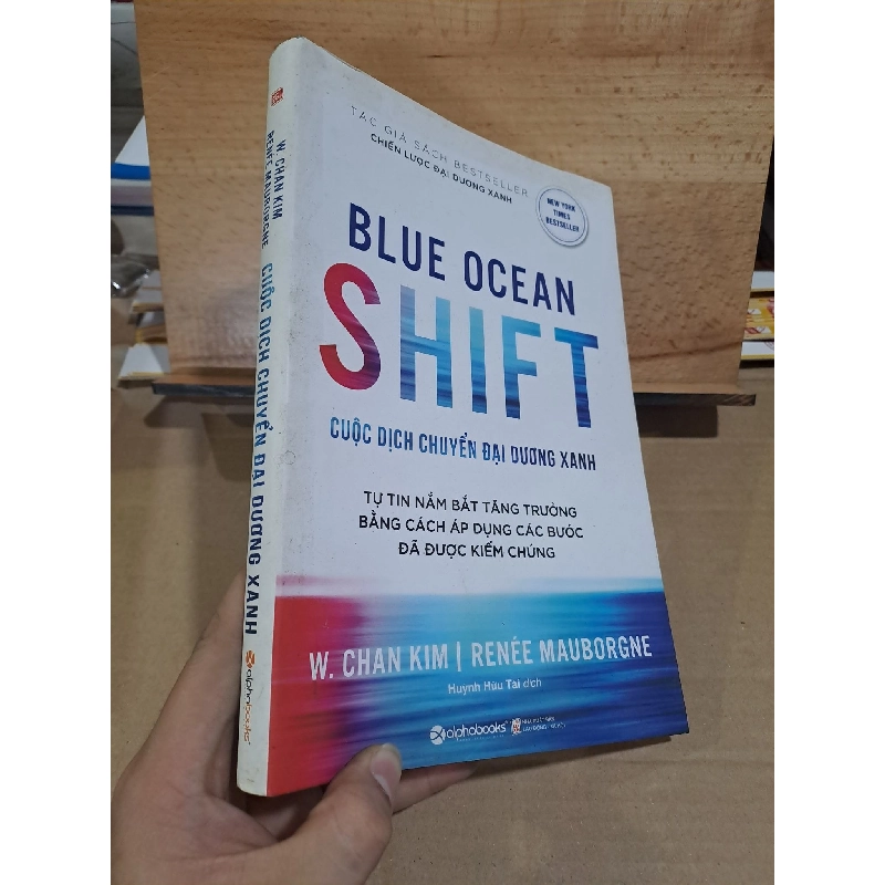 Cuộc dịch chuyển Đại Dương Xanh mới 80% 2018 HPB.HCM1306 Rebooks.vn 942209