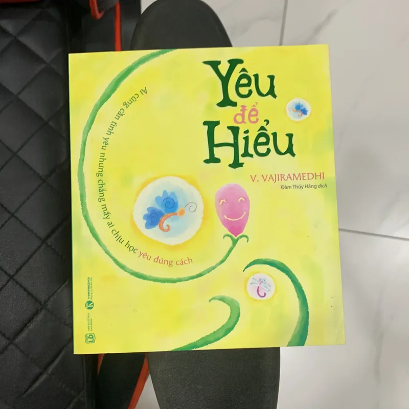 Sách yêu để hiểu 595615