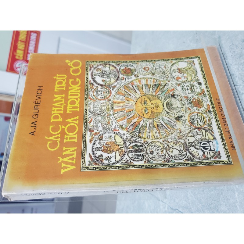 CÁC PHẠM TRÙ VĂN HÓA TRUNG CỔ 195260