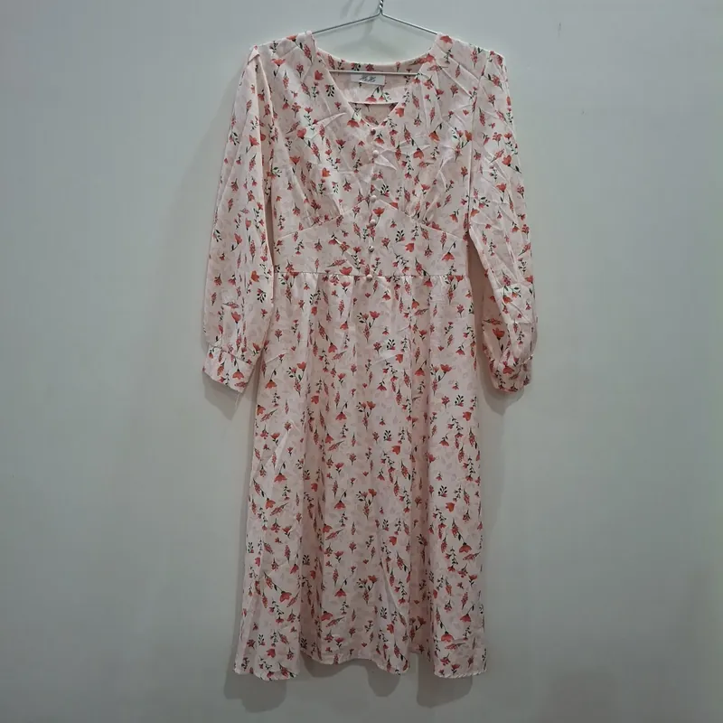 Váy đầm trẻ trung mặc đi làm hoặc dạo phố 604713