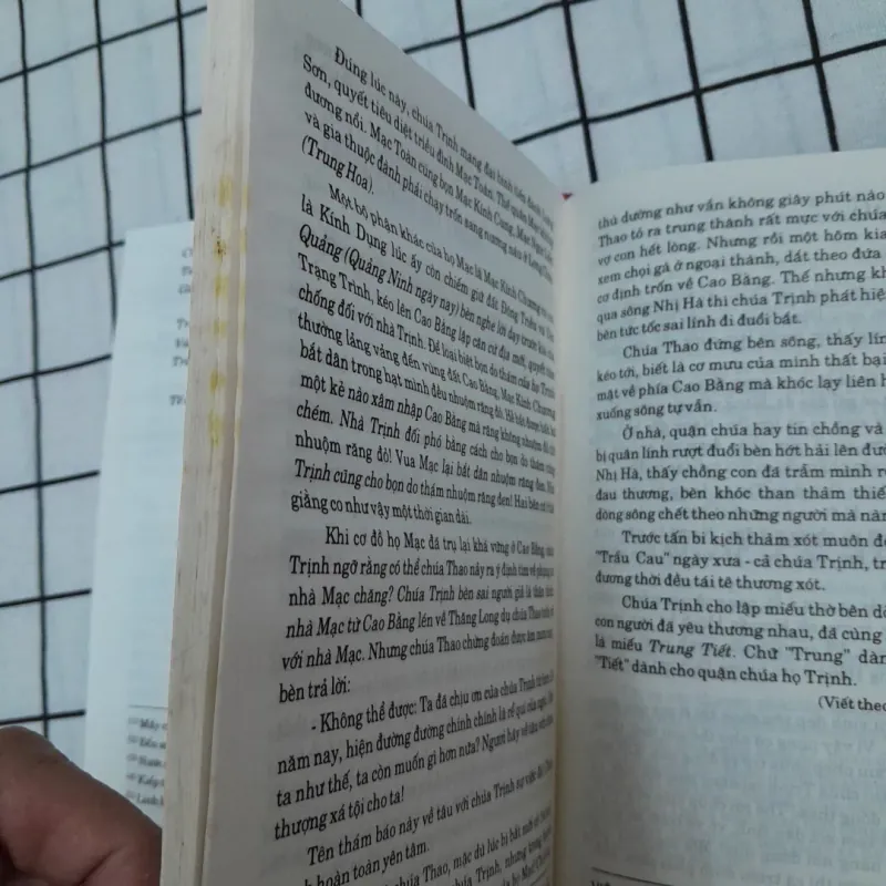 Giai thoại Lịch sử Việt Nam. Tập 1/2.  Tg. Kiều Văn 926861