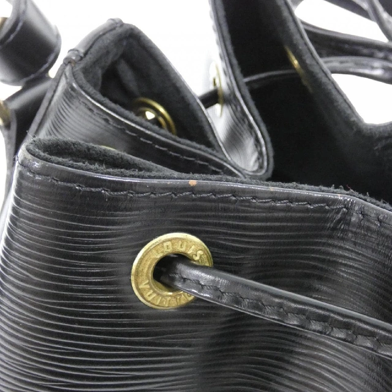 Túi xách vai Louis Vuitton Epi Petit Noé M44102 609752