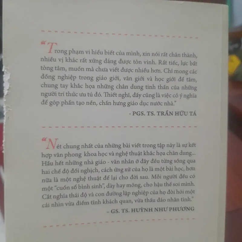 Từ Bục Giảng đến Văn Đàn, Chân dung 25 người thầy 606477