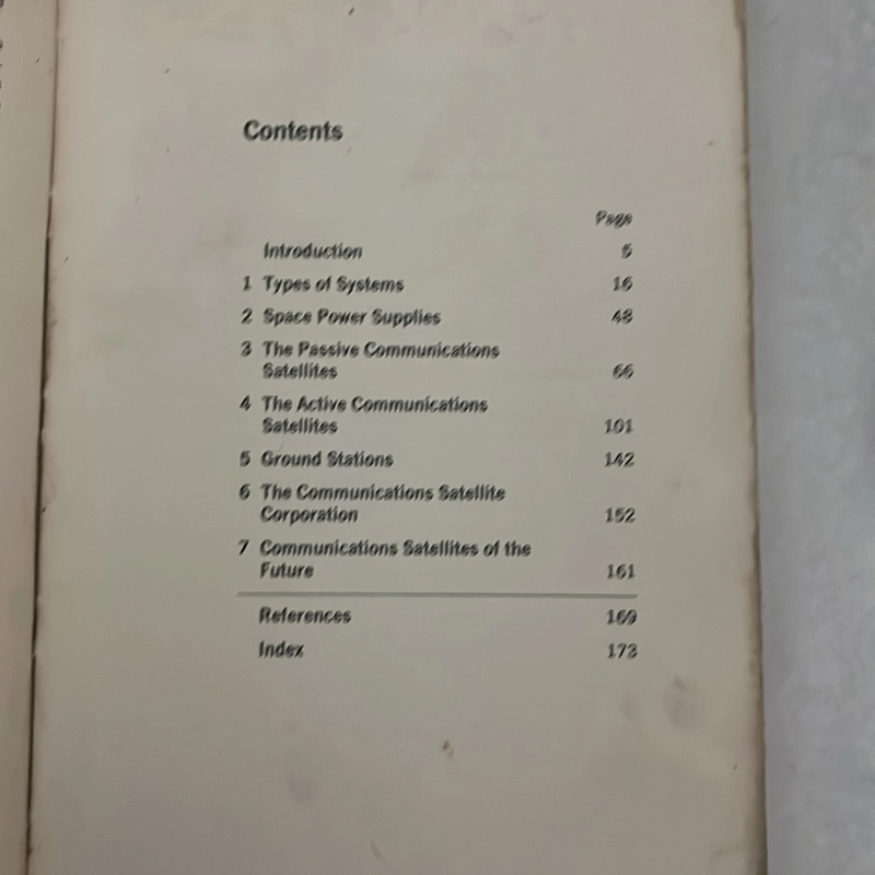 Communications in space - Leonard Jaffe (Ngoại văn) 502025
