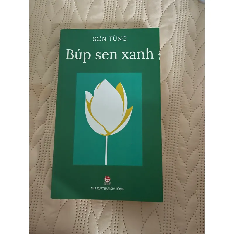 Búp sen xanh 931385