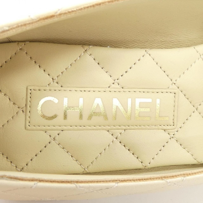 Giày bệt Chanel CHANEL Ballerina Turnlock G45879B17834 656056