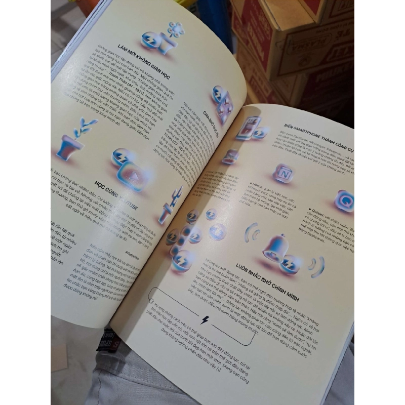 Nội San Kì 06 Giữa Hai Dấu Ngoặc - mới 90% - VĂN HỌC - HMT3012 921291