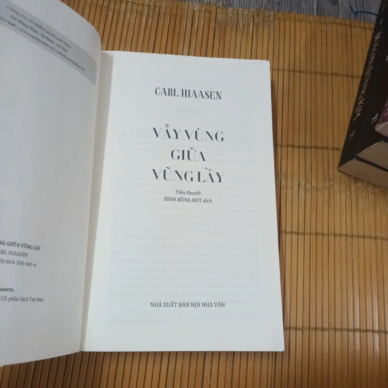 Vẫy Vùng Giữa Vũng Lầy - CarlHiaasen 1010655