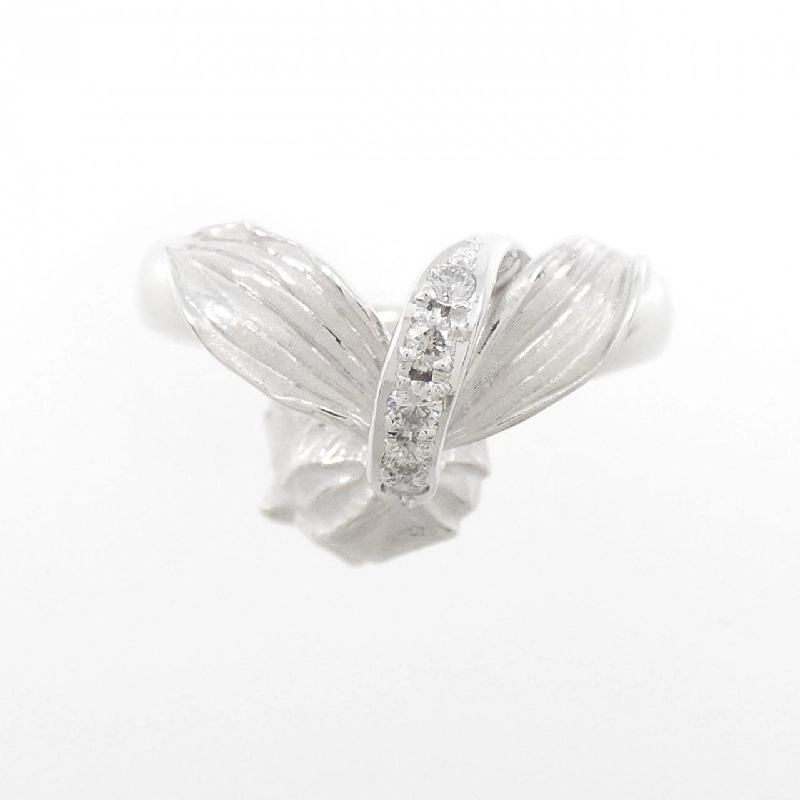 Nhẫn kim cương hoa K18WG 0.08CT 672195